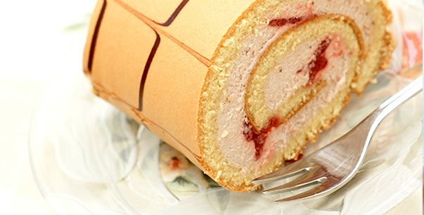 Strawberry sponge roll